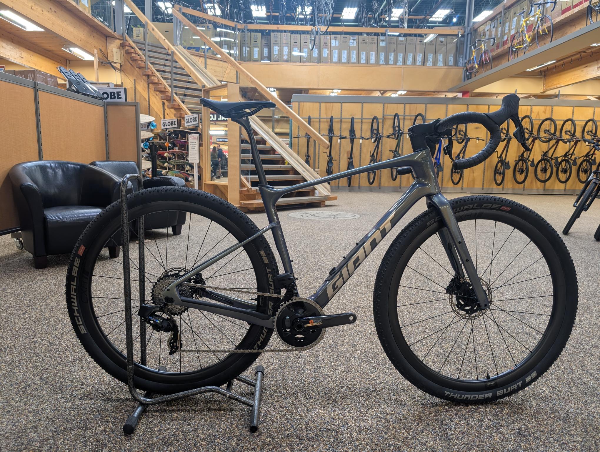 Giant Revolt Advanced Pro Gravel DEMO Bike 2025 - Main Image
