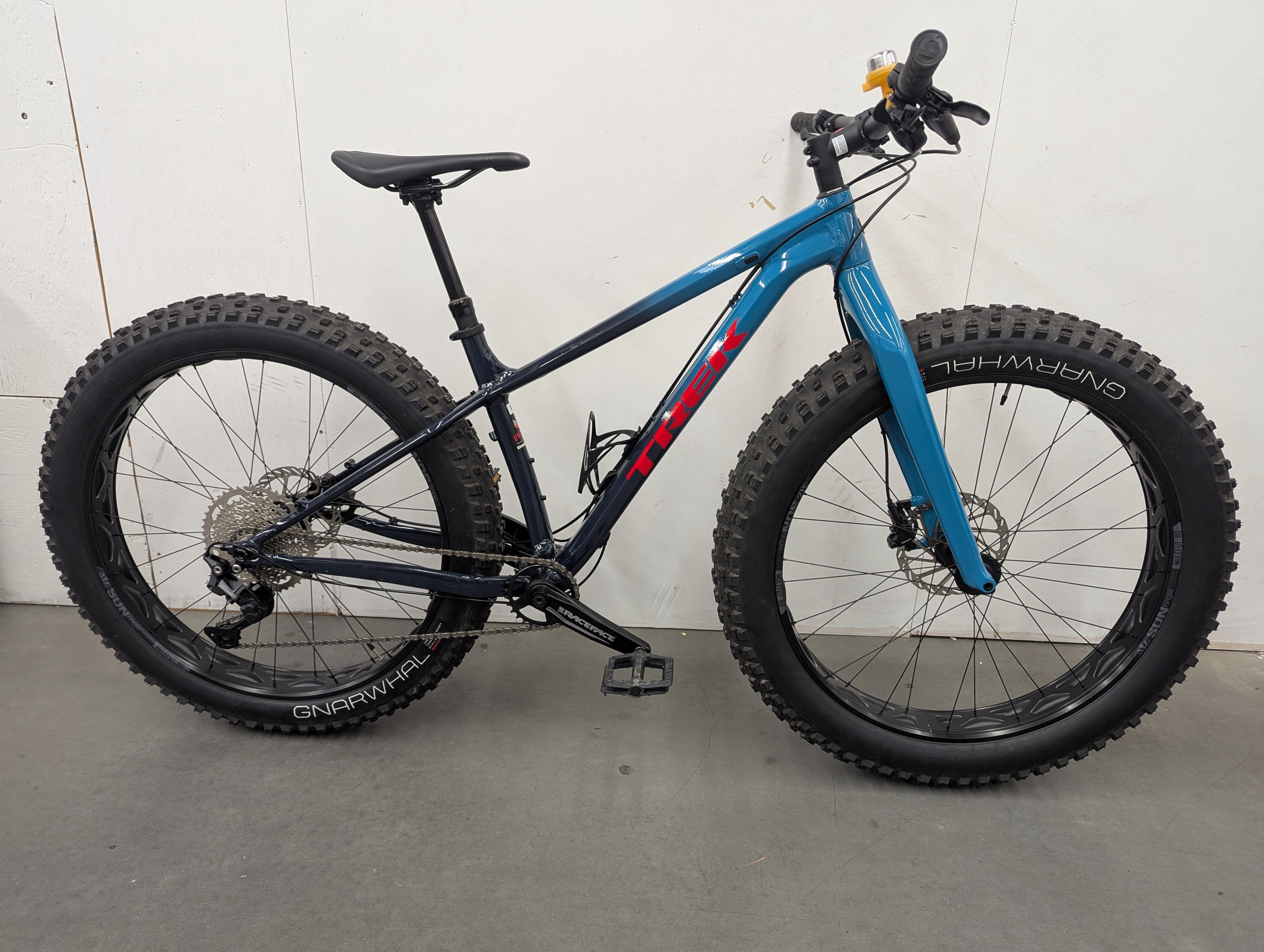 Trek Farley Blue Medium USED Fat Bike