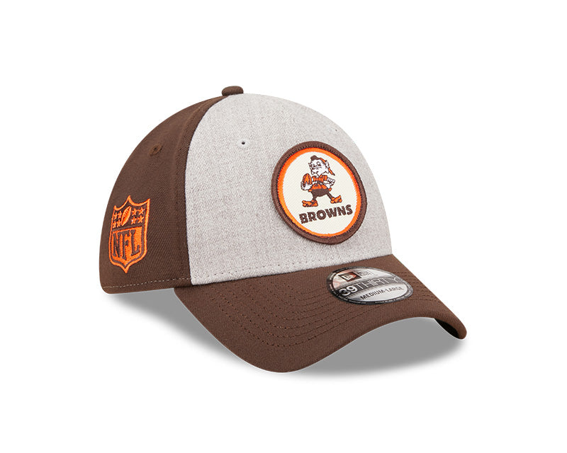 New Era Men's NFL Cleveland Browns Sideline 39THIRTY Historic Cap