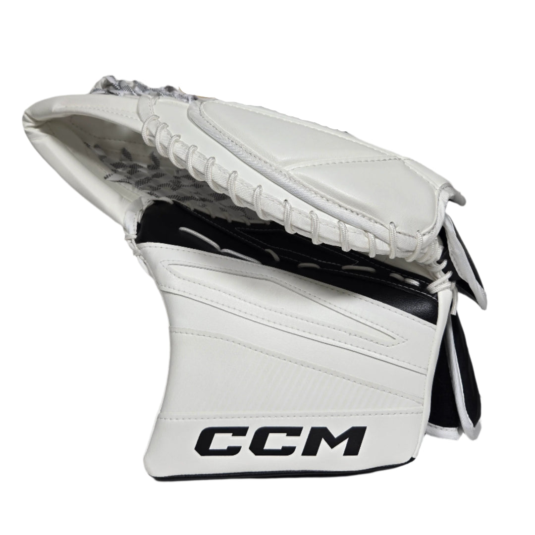 CCM Senior EFLEX 7 Pro Hockey Goalie Trapper White Black