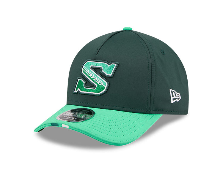New Era Men's CFL Saskatchewan Roughriders Sideline '26 940 M Crown Hat

