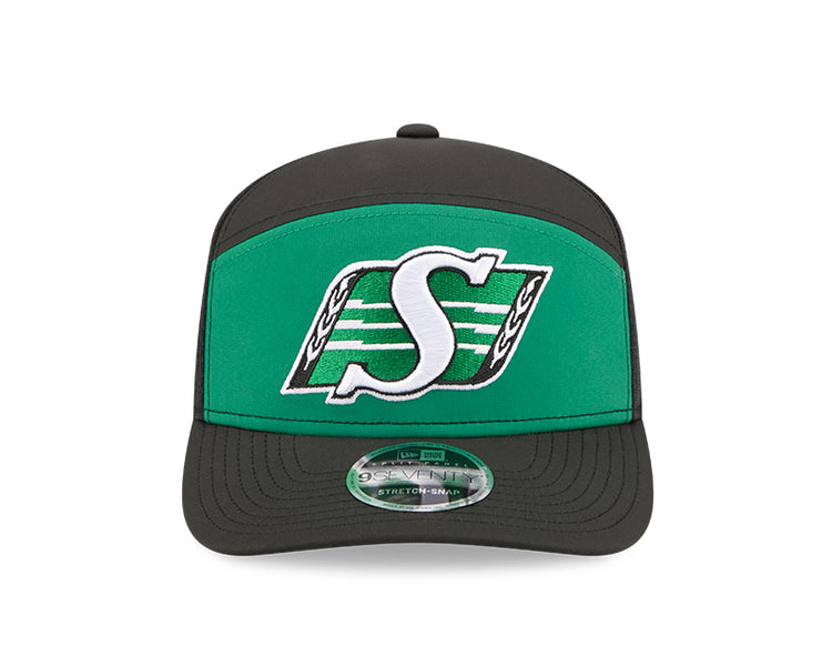 New Era Men's CFL Saskatchewan Roughriders Sideline '26 970 SP Hat Green/Black