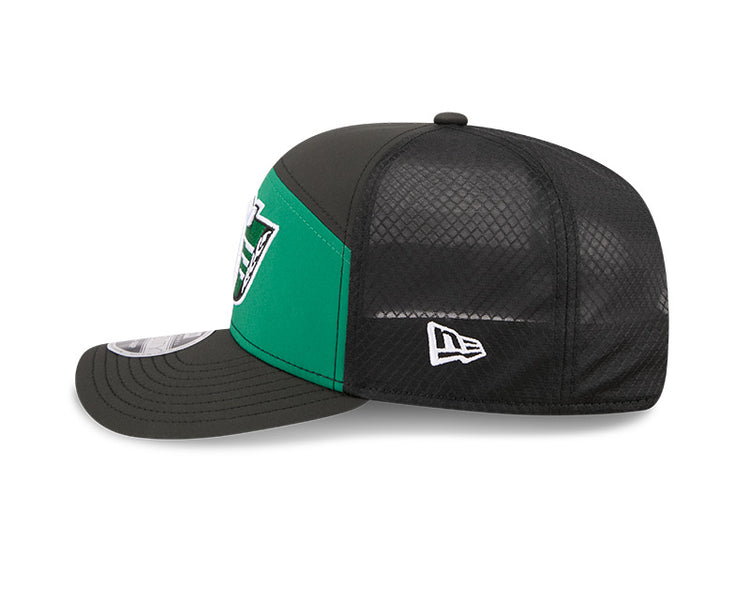 New Era Men's CFL Saskatchewan Roughriders Sideline '26 970 SP Hat Green/Black