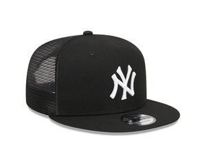 New Era Men's MLB New York Yankeess Basic 9FIFTY Trucker Black/White