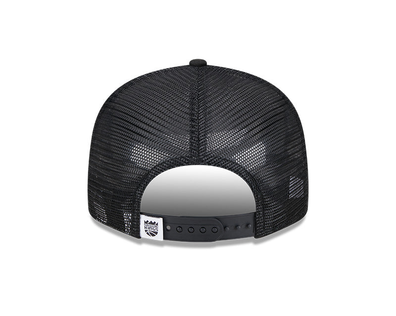 New Era Men's NBA Sacremento Kings 9FIFTY Trucker Cap Black/White