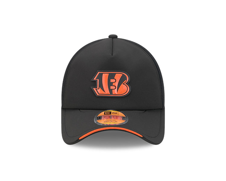 New Era Men's NFL Cincinnati Bengals Sideline '26 9FORTY Apex Hat