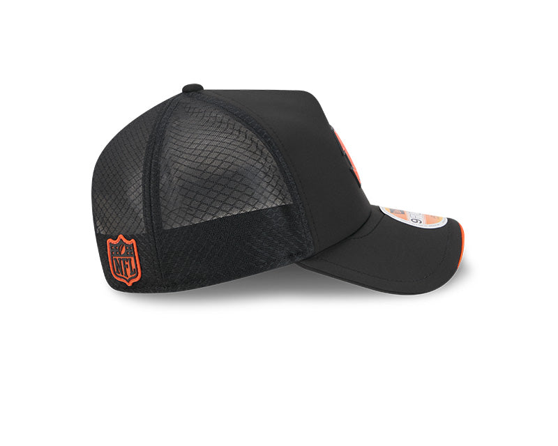 New Era Men's NFL Cincinnati Bengals Sideline '26 9FORTY Apex Hat