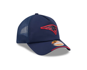 New Era Men's NFL New England Patriots Sideline '26 9FORTY Apex Hat