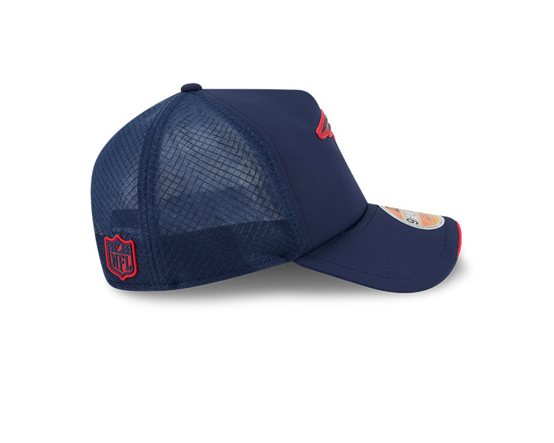 New Era Men's NFL New England Patriots Sideline '26 9FORTY Apex Hat