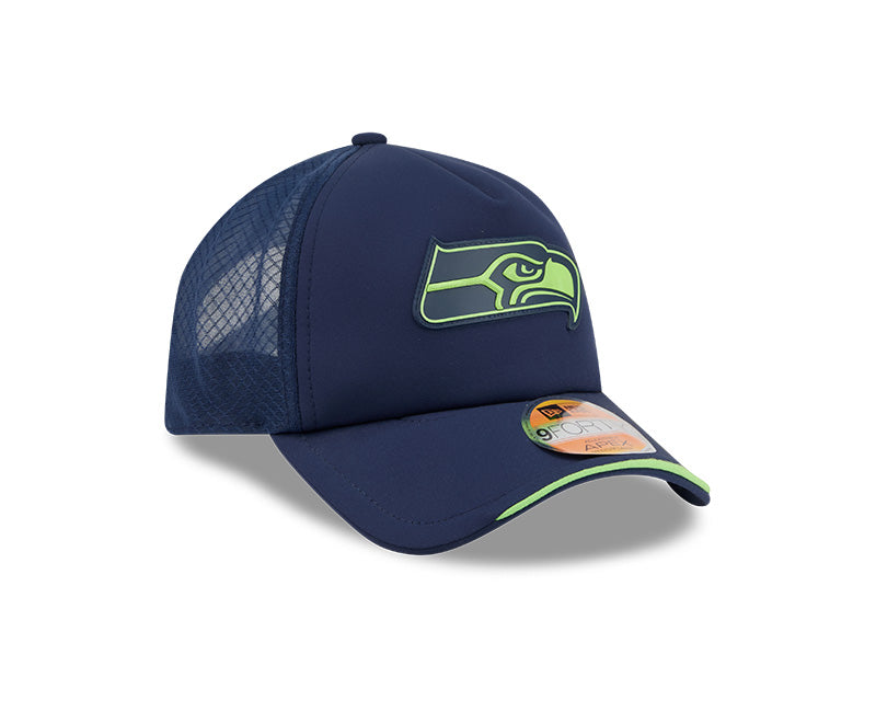 New Era Men's NFL Seattle Seahawks Sideline '26 9FORTY Apex Hat