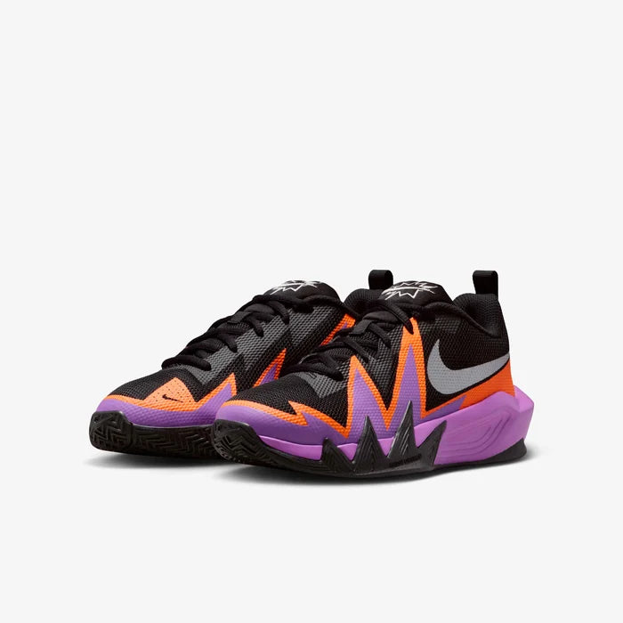 Nike Junior S.T. Dynamite Basketball Shoes