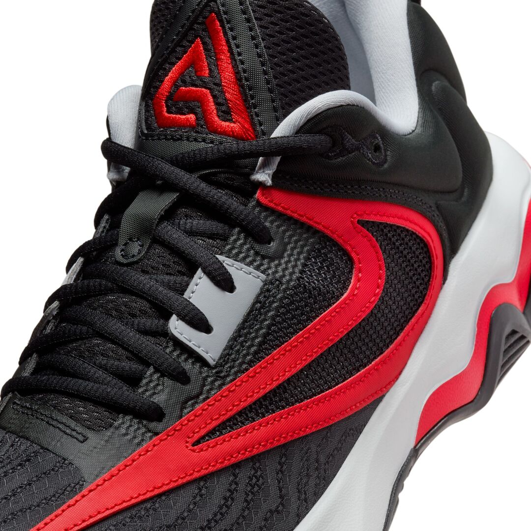 Nike Senior Giannis Immortality 3 Basketball Shoes Black/Red