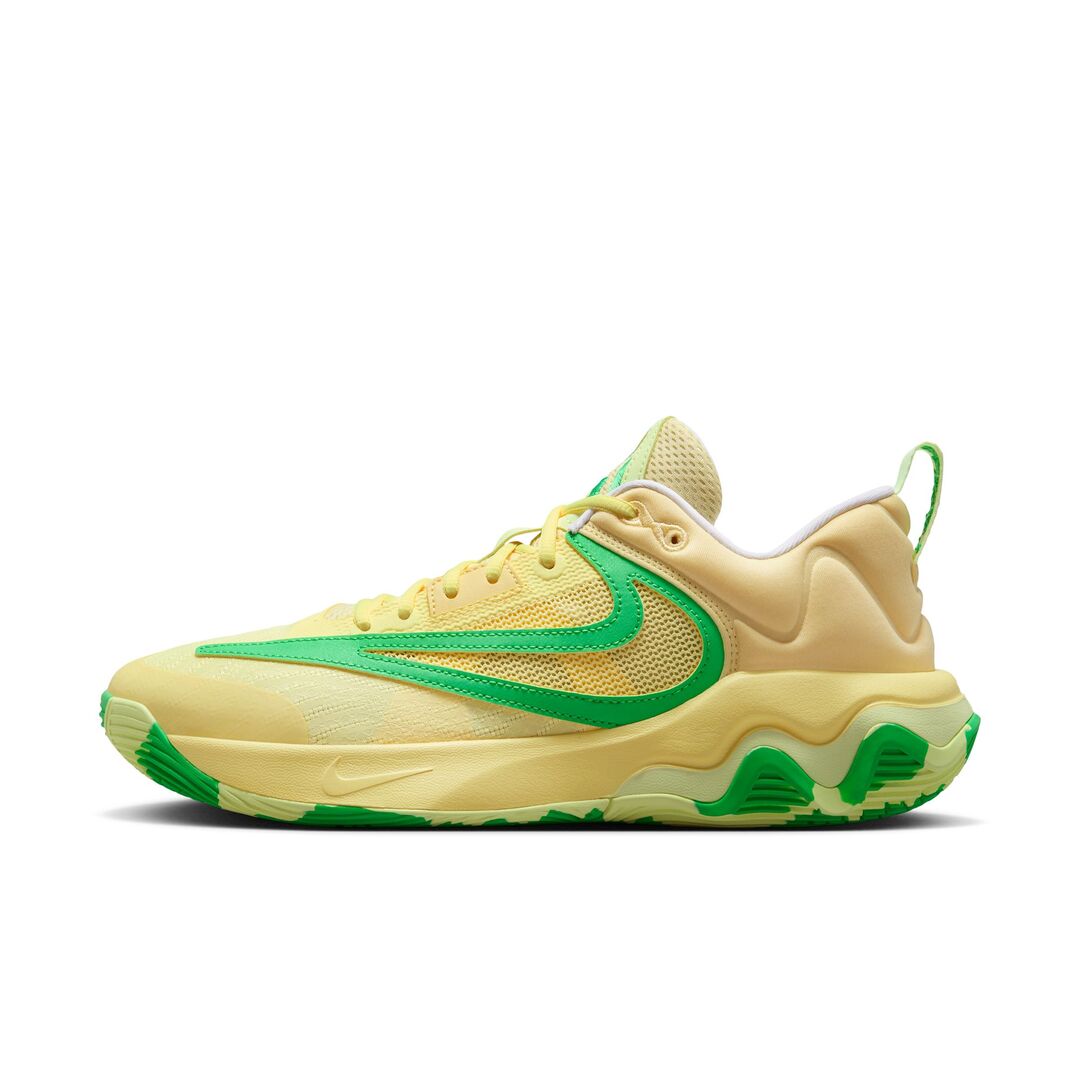 Nike Senior Giannis Immortality 3 Basketball Shoes Yellow/Green