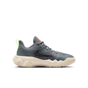 Nike Junior Giannis Immortality 4 Basketball Shoes dark raisin/crimson