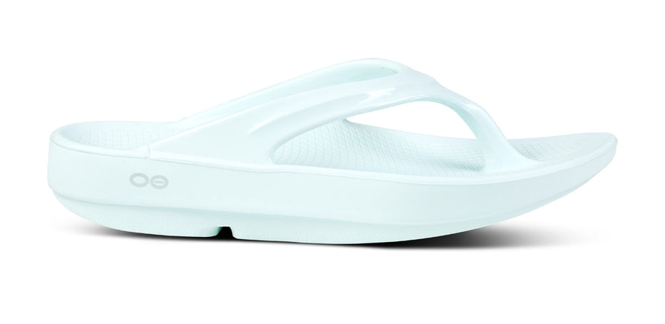 OOFOS Women's OOlala Sandal Ice