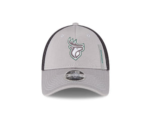 Shop New Era Men's CFL Edmonton Elks Sideline '23 9FORTY Cap Grey Edmonton Canada Store