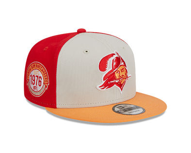 New Era Men's Tampa Bay Buccaneers 2023 Sideline Historic Orange