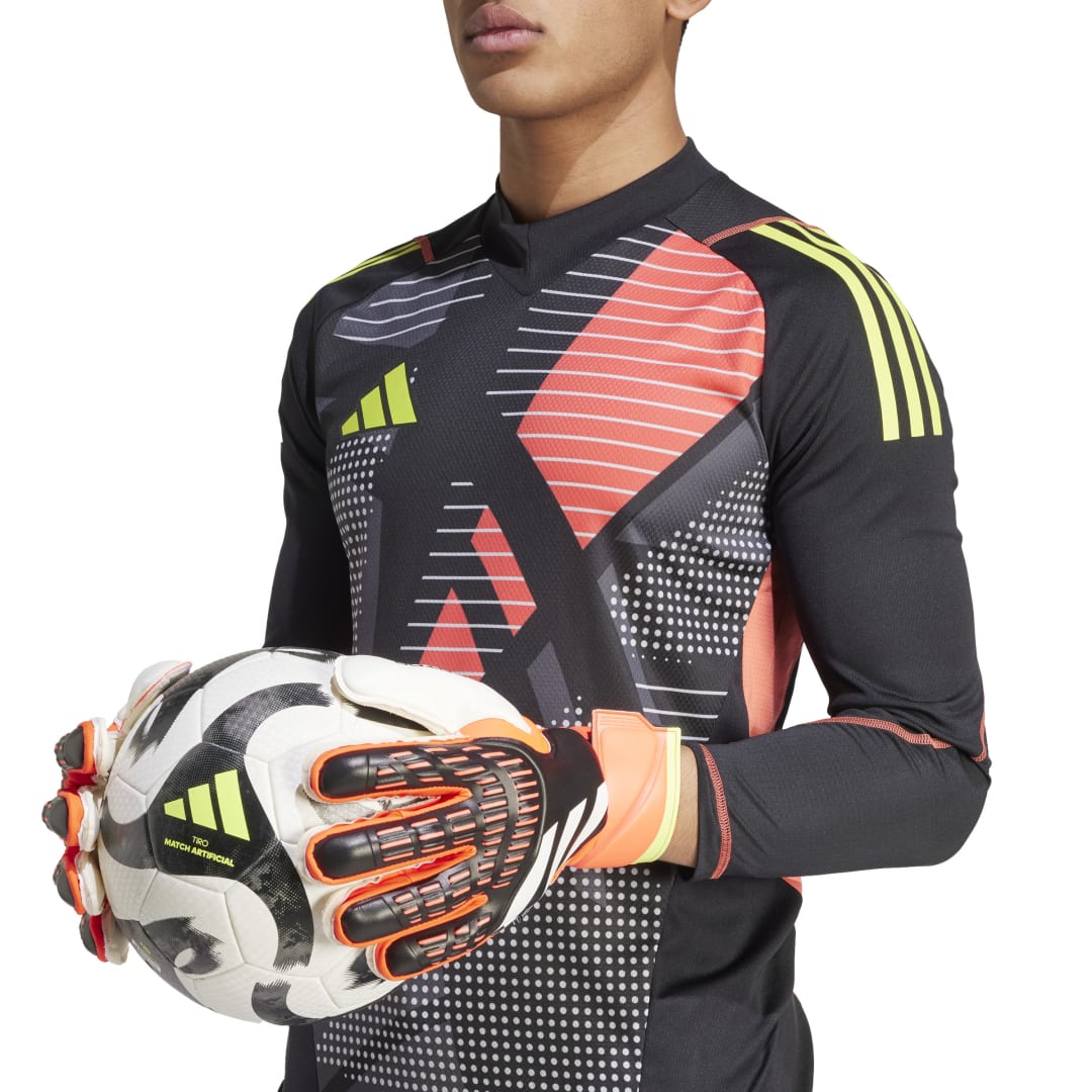 adidas Senior Predator GL MTC FS Keeper Glove Black/Red/Yellow