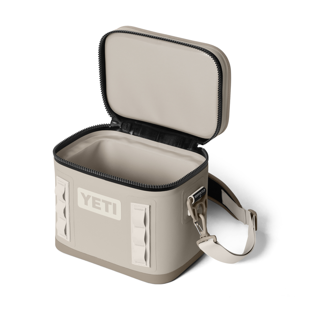 YETI Hopper Flip 8 Soft Cooler Cape Taupe
