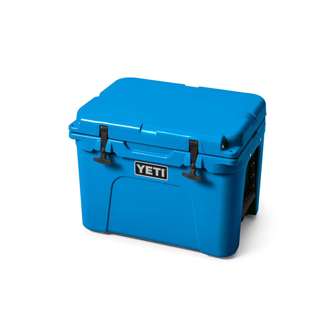 YETI Tundra 35 Cooler Big Wave Blue