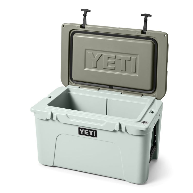 YETI Tundra 45 Hard Cooler Ridgeline

