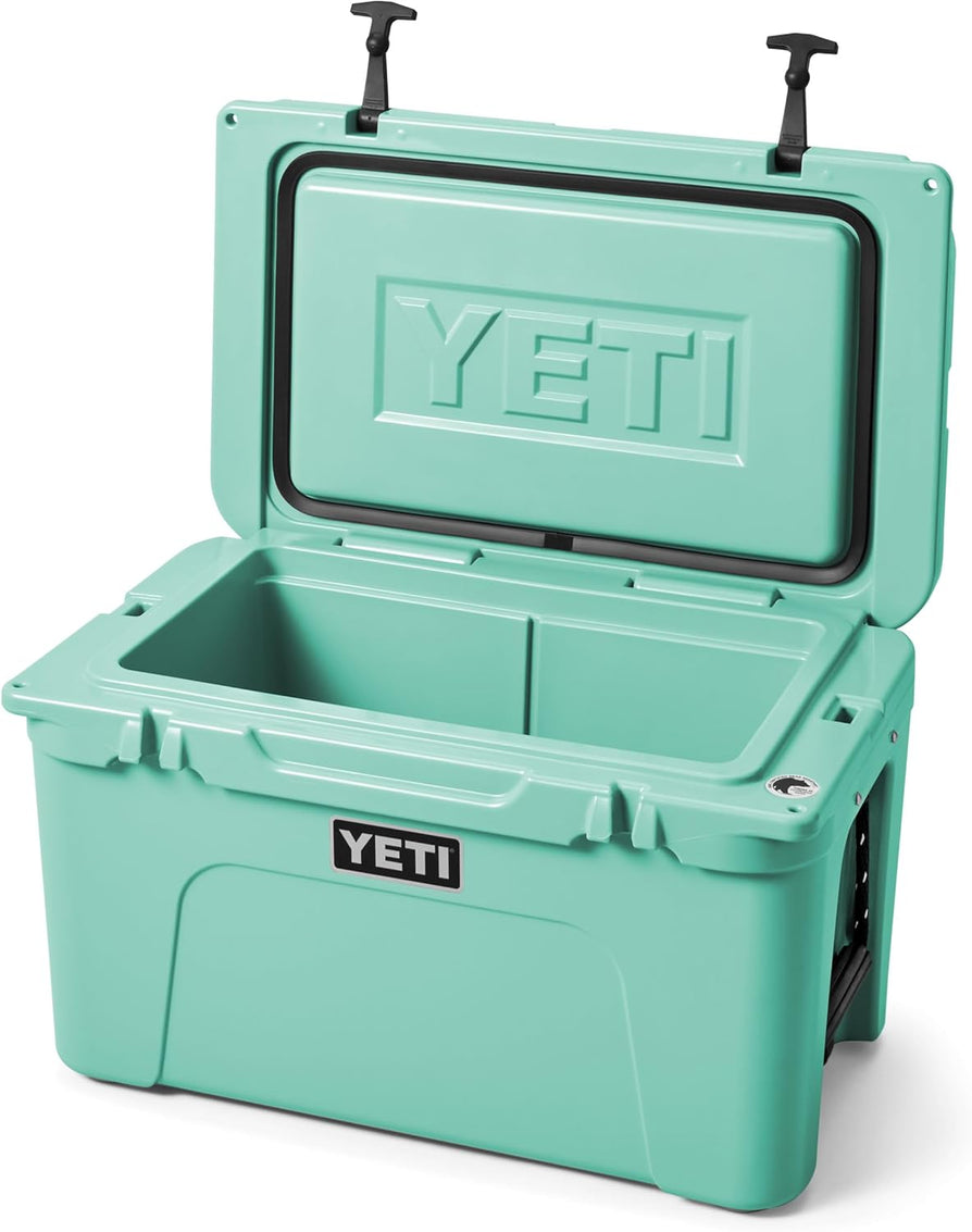 YETI Tundra 65 Hard Cooler Seafoam
