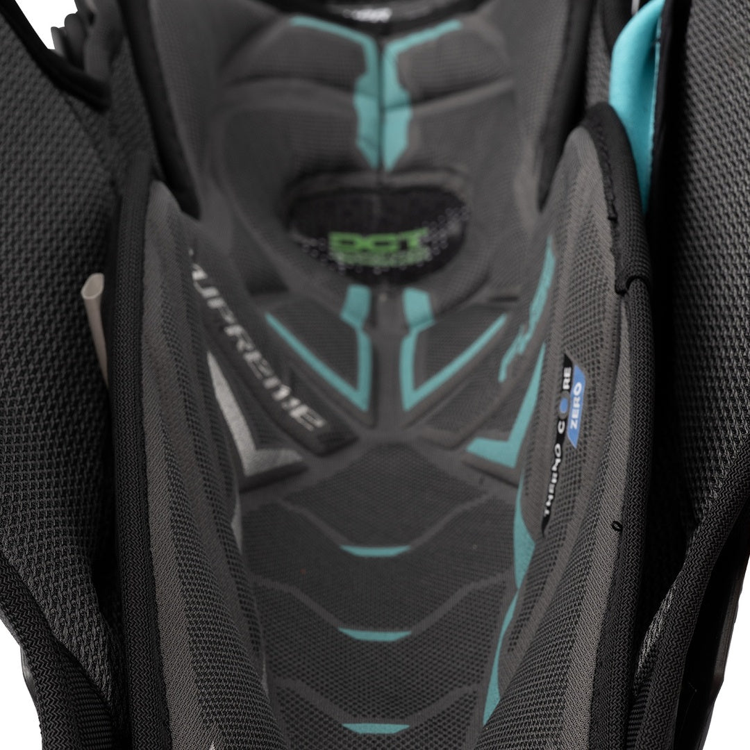 Bauer Senior Supreme Fuse Hockey Player Shin Guard silver/ black