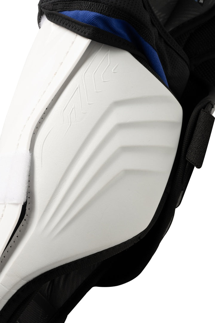 Bauer Senior Vapor FLYLITE Hockey Player Shin Guards white