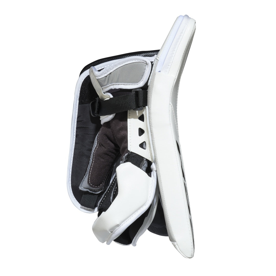 CCM Intermediate Tacks Goalie Blocker white