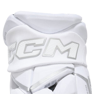 CCM Senior JETSPEED FT8 Pro Hockey Gloves white