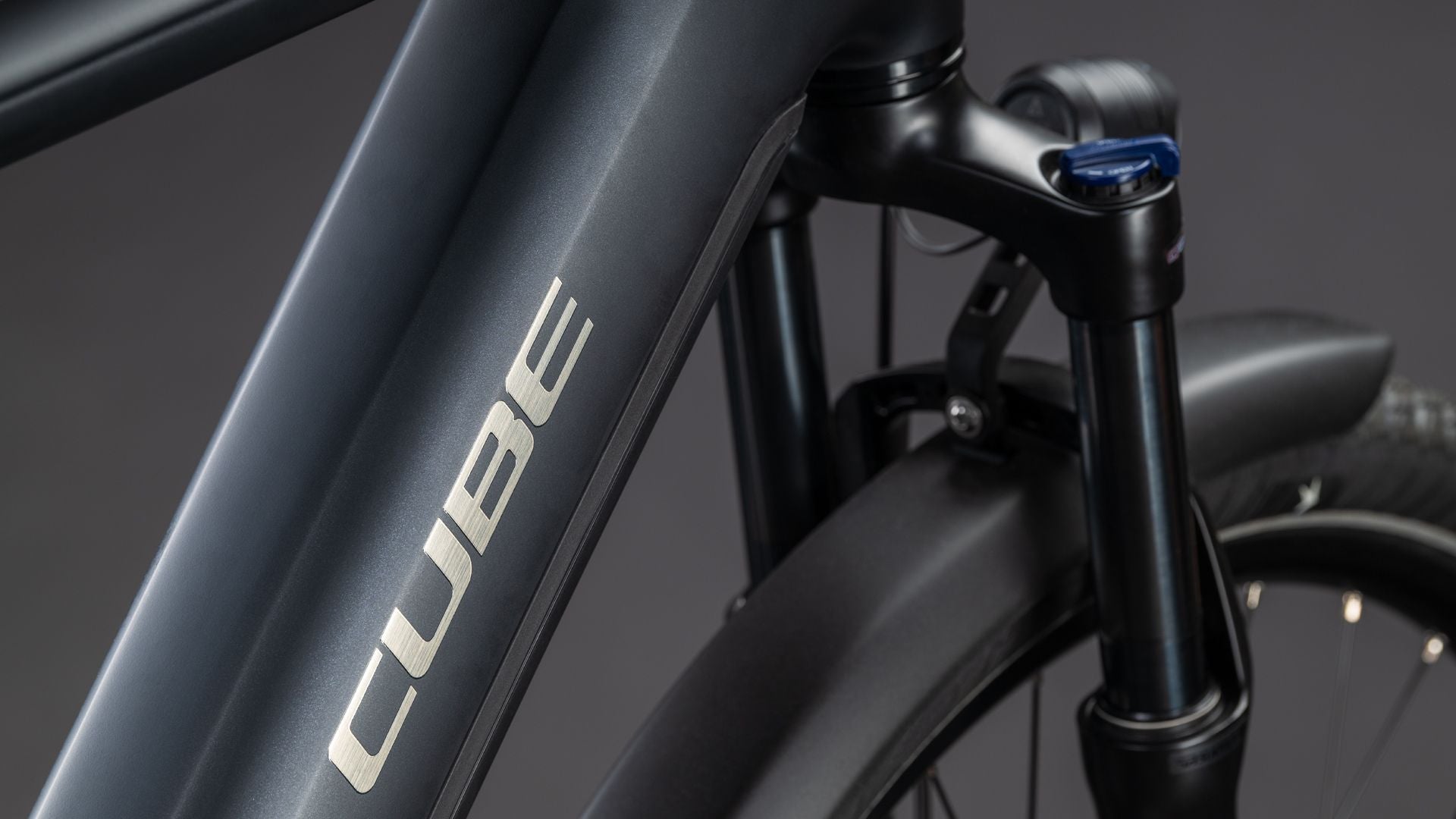 Cube Touring Hybrid ONE 600 Step-Over Electric Bike 2026 Coal/Chrome