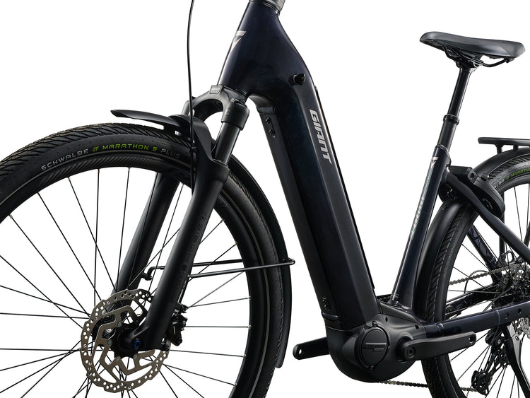 Giant AnyTour E+ 4 Step-Thru Comfort Electric Bike 2027 Cold Night