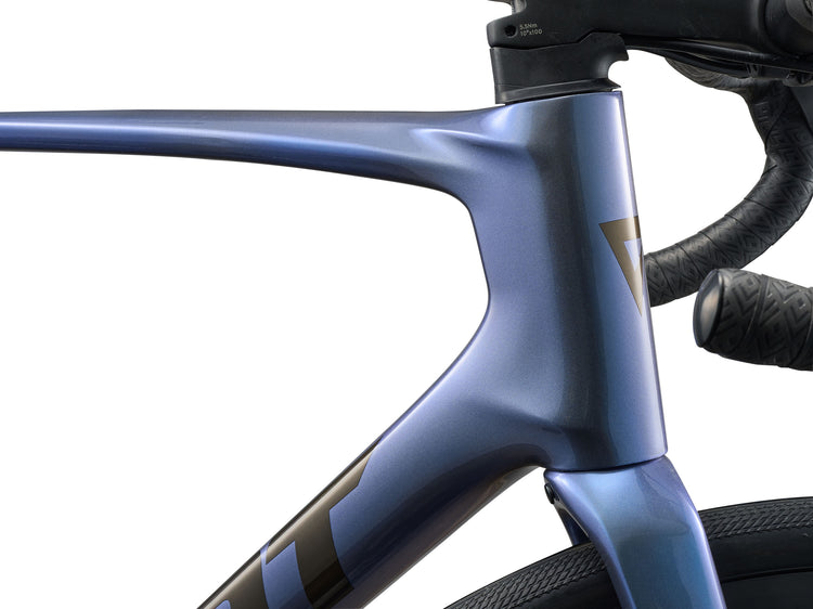 Giant Defy Advanced 1 Endurance Road Bike 2026 Thundercloud
