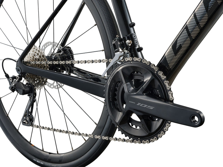 Giant Defy Advanced 2 Endurance Road Bike 2026 Abyss Black 