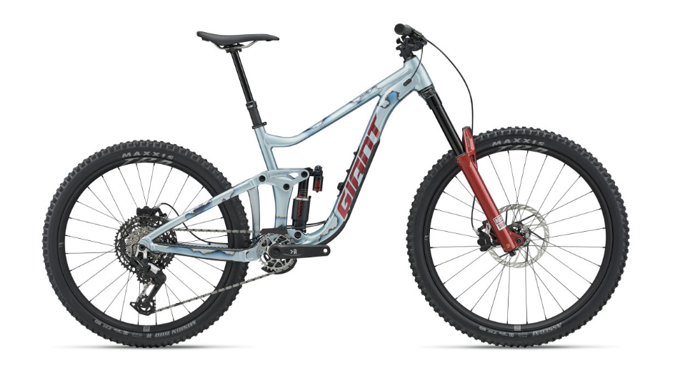 Giant Reign SE Full Suspension Enduro Bike 2027 Gilded Terrain