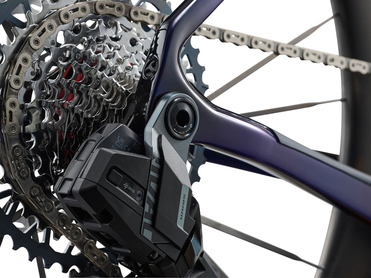 Giant Revolt Advanced SL 2 Gravel Bike 2027 Deep Lagoon