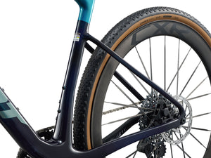 Giant Revolt Advanced SL 2 Gravel Bike 2027 Deep Lagoon