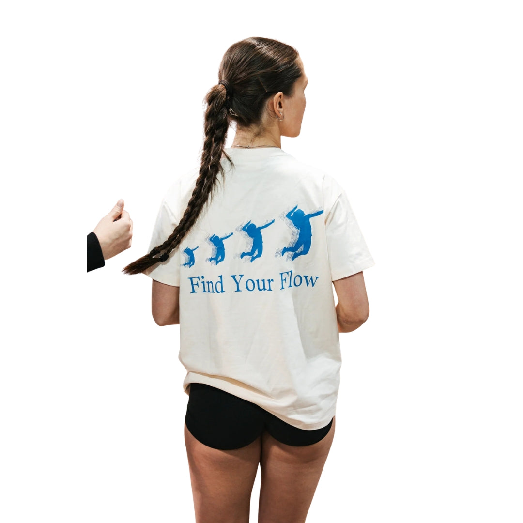 Jumplete Courtside Luxe Relaxed Fit Tee elite resilience cream 