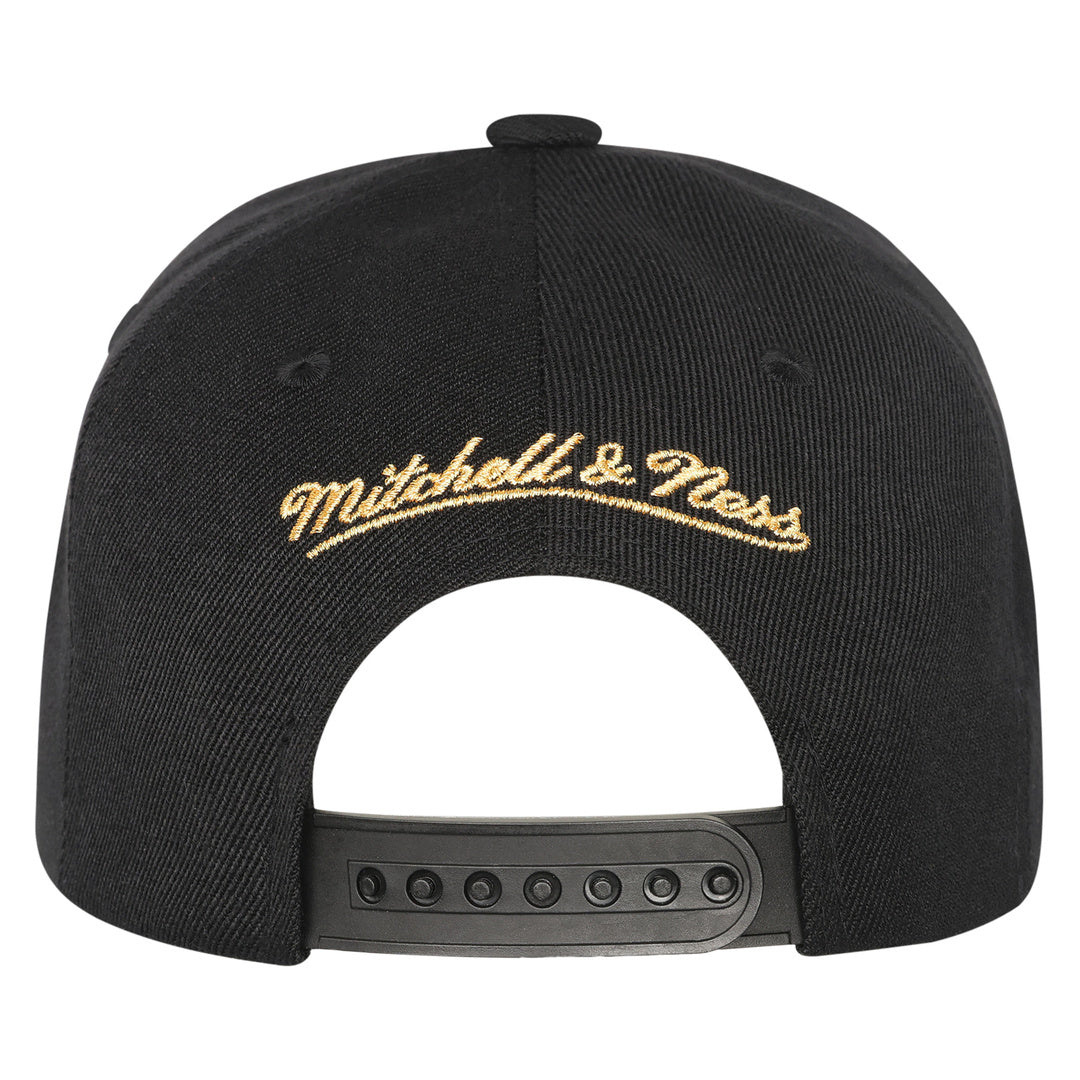 Mitchell &amp; Ness Youth NHL Edmonton Oilers Pre-Curved Pinned Gold Hat black