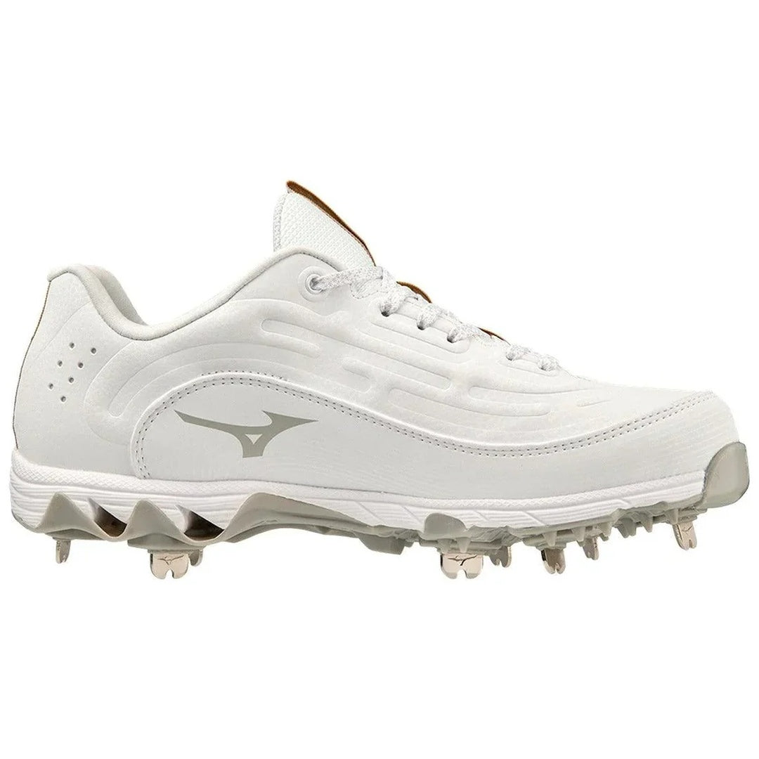 Mizuno Women's 9-Spike Swift 8 Low Metal Softball Cleats white