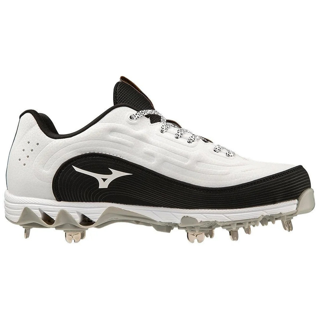 Mizuno Women's 9-Spike Swift 8 Low Metal Softball Cleats white/ black