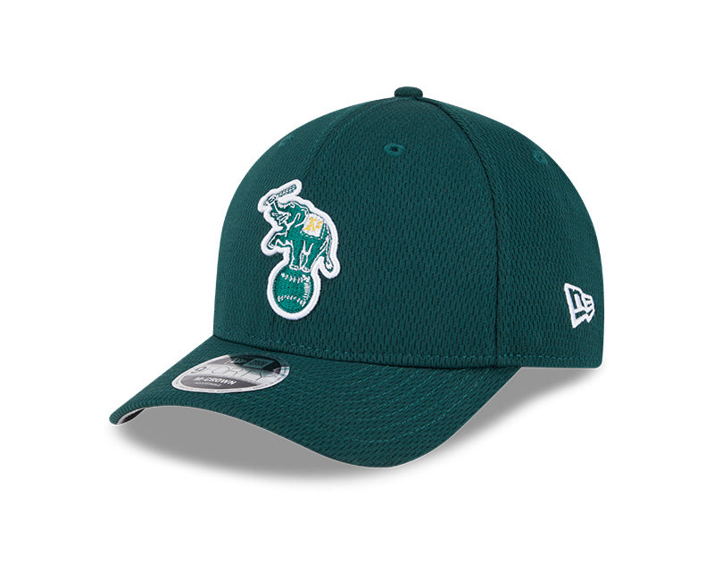New Era Men's MLB Oakland Athletics Clubhouse '25 9FORTY MC Hat green