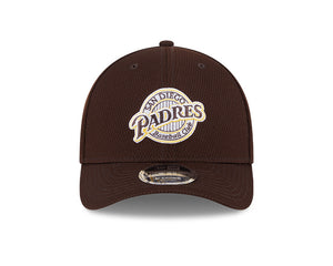 New Era Men's MLB San Diego Padres Clubhouse '25 9FORTY MC Hat brown