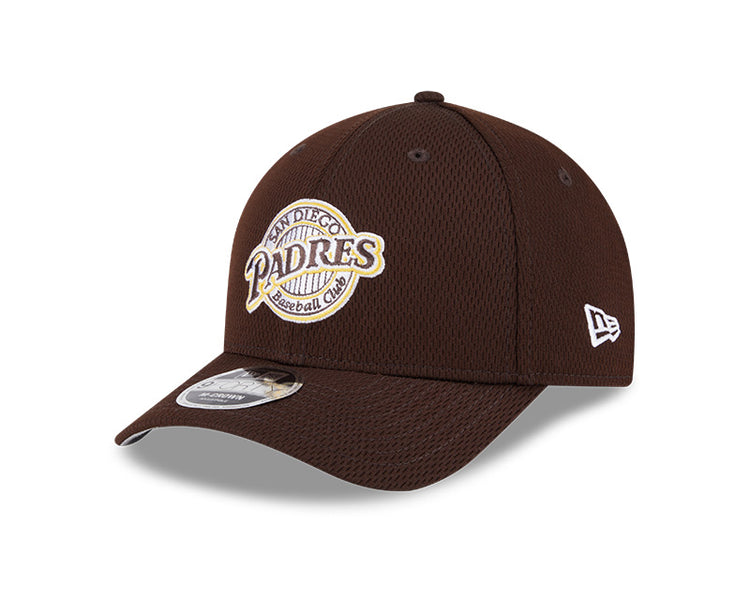 New Era Men's MLB San Diego Padres Clubhouse '25 9FORTY MC Hat brown