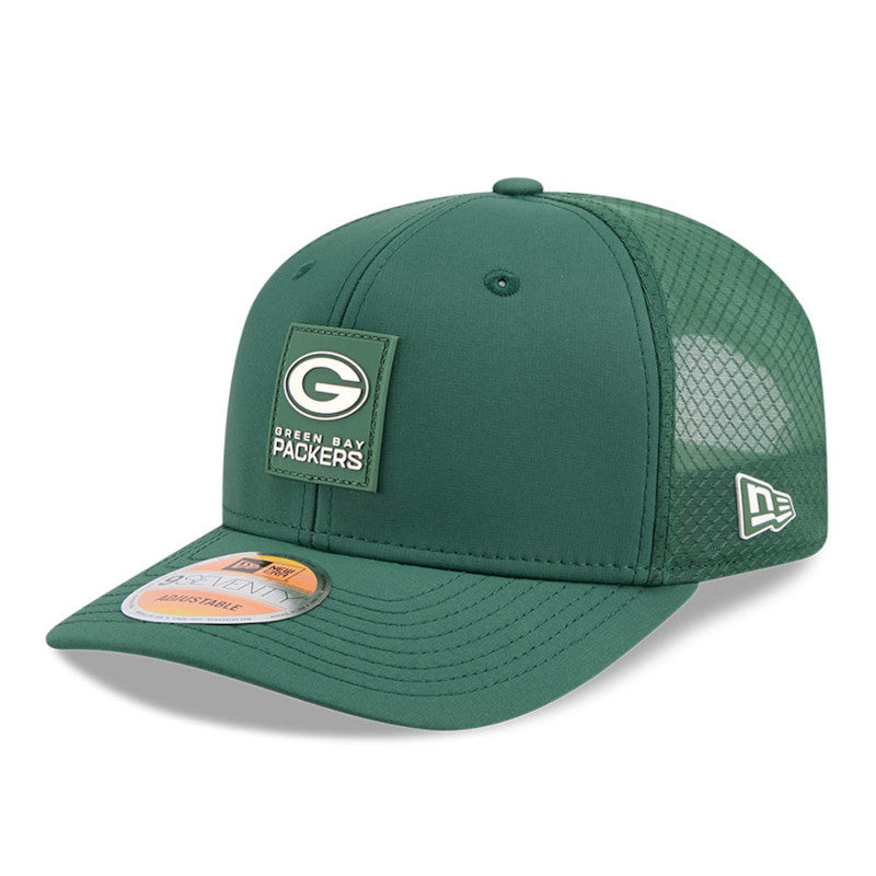 New Era Men's NFL Green Bay Packers Sideline '25 970 Trucker Hat Green