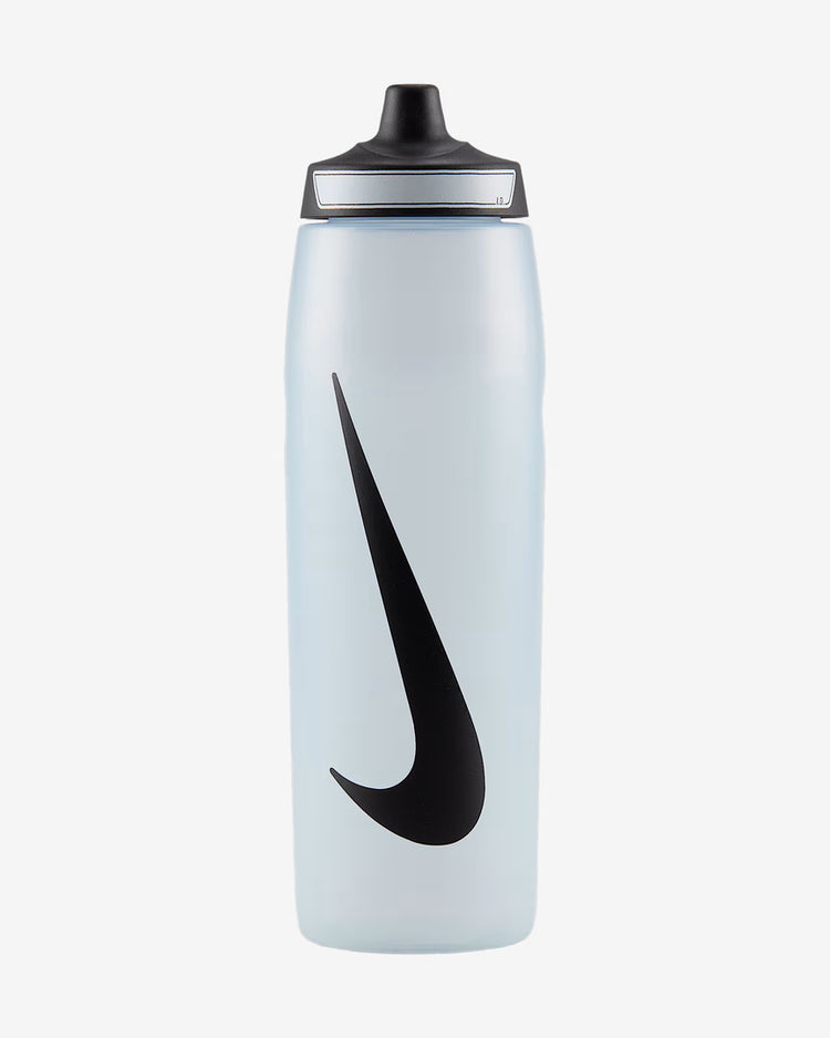 Nike 32 oz Refuel Bottle clear