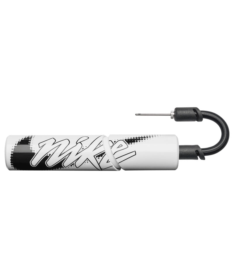 Nike Essential Ball Pump white white black