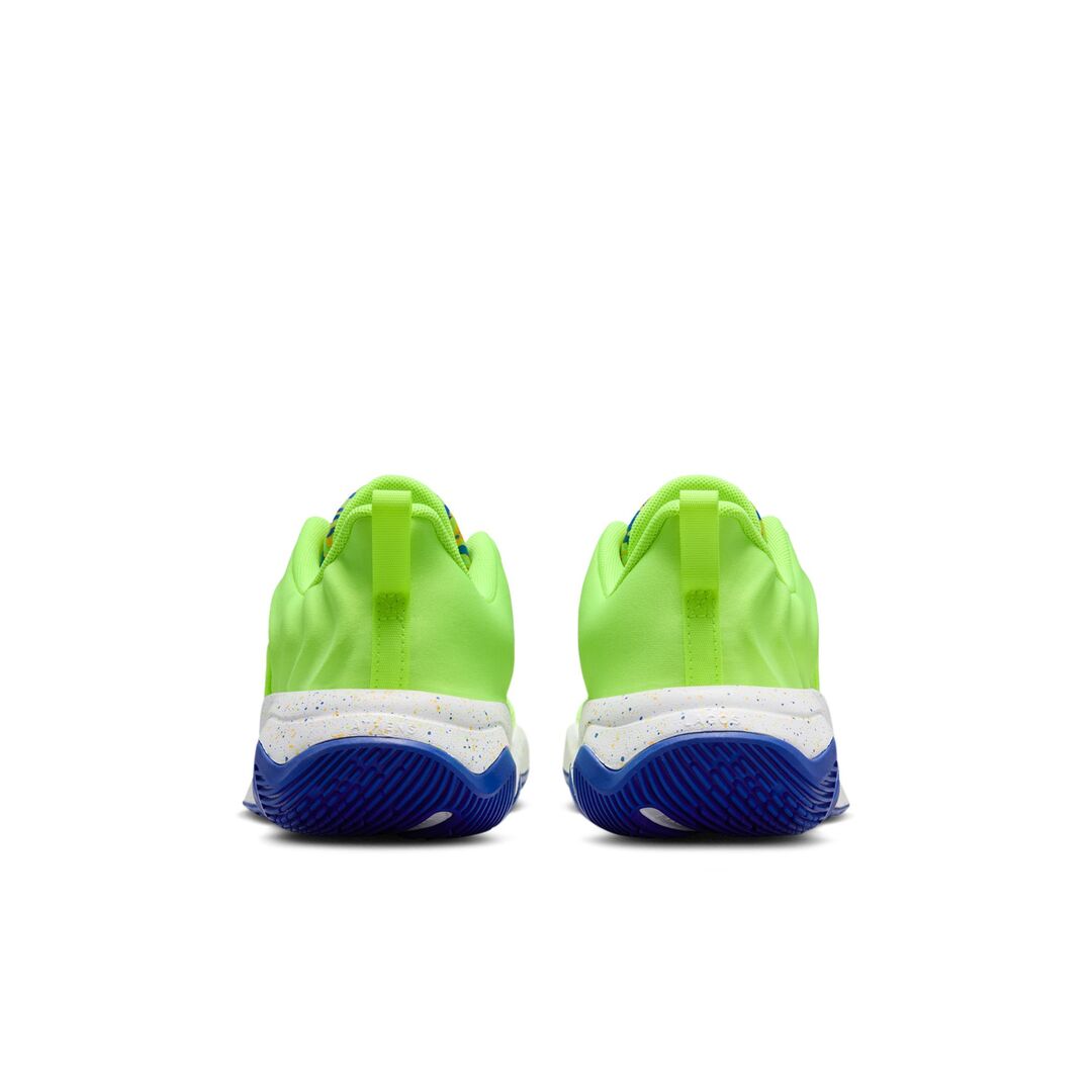 Nike Junior Giannis Immortality 4 SE Basketball Shoes ice volt/ multi green/blue