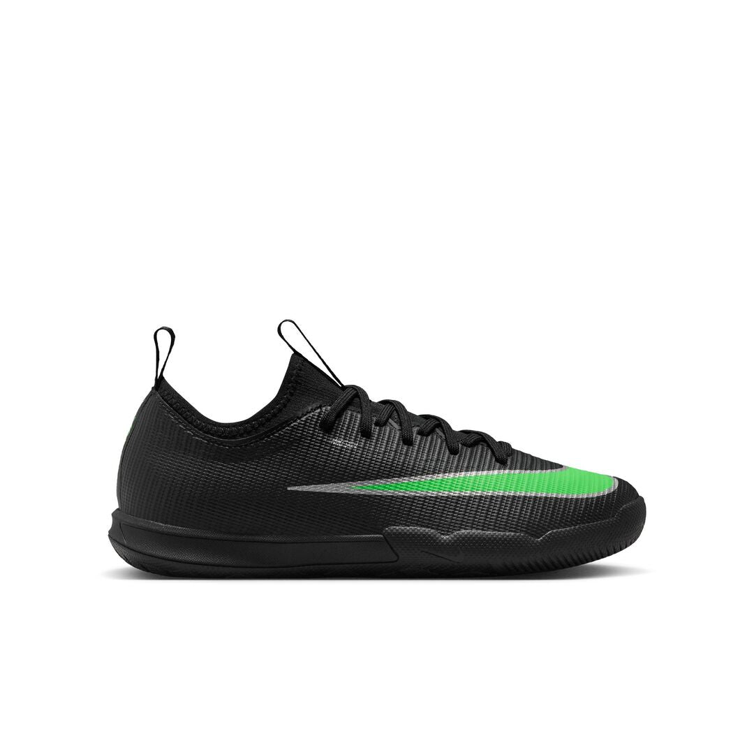 Nike Junior Mercurial Vapor 17 Academy Indoor Soccer Shoes black/green