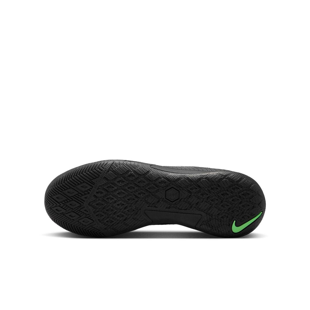 Nike Junior Mercurial Vapor 17 Academy Indoor Soccer Shoes black/green